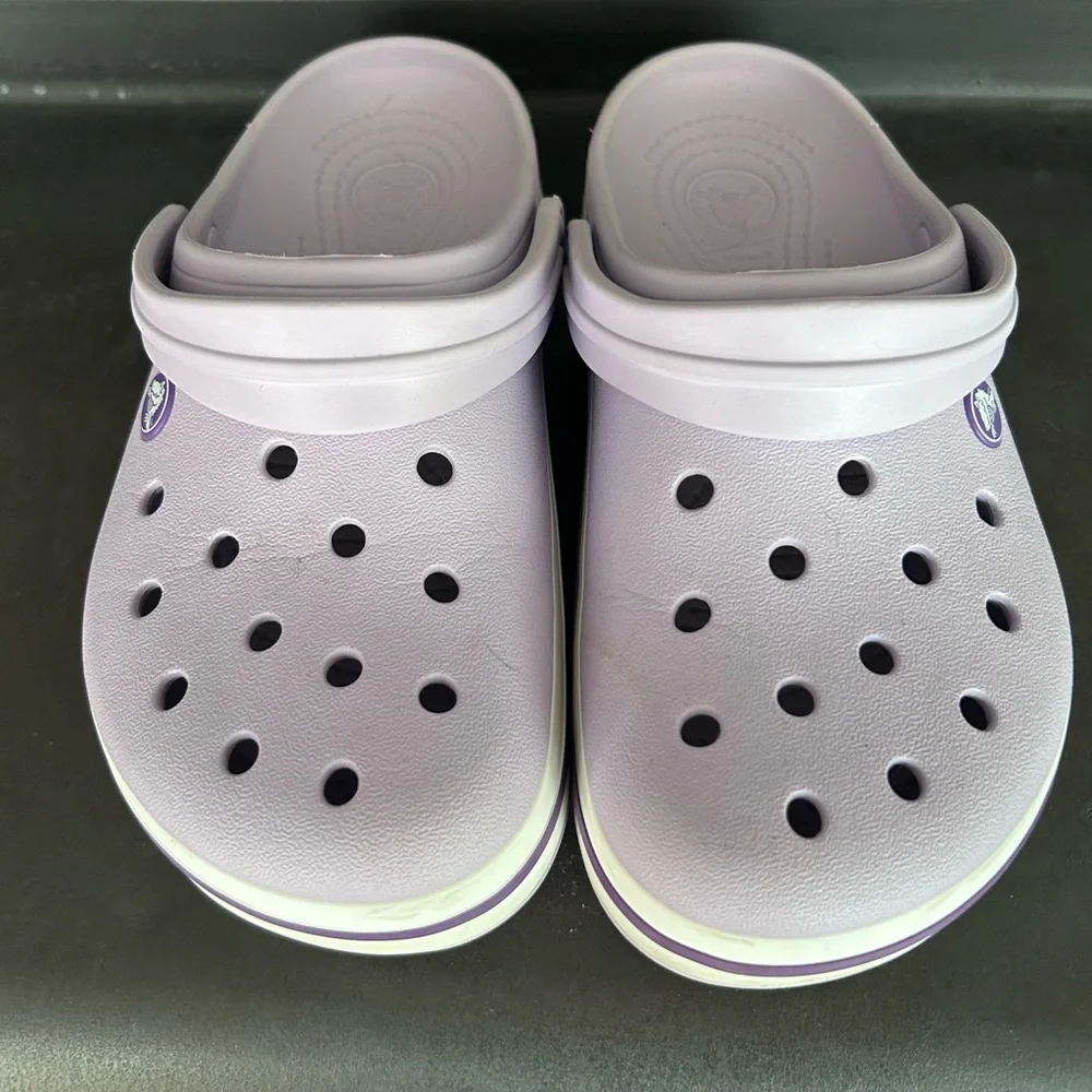 CROCS in light purple - Picture 1 of 3
